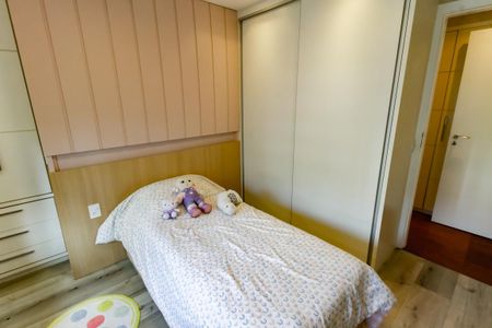 Apartamento à venda com 129m², 3 quartos e 3 vagas Apartamento à venda com 129m², 3 quartos e 3 vagasSuíte 1