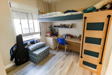 Apartamento à venda com 129m², 3 quartos e 3 vagas Apartamento à venda com 129m², 3 quartos e 3 vagasSuíte 2