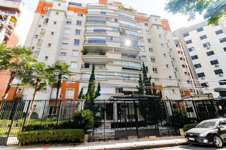 Apartamento à venda com 129m², 3 quartos e 3 vagas Apartamento à venda com 129m², 3 quartos e 3 vagasFachada e portaria