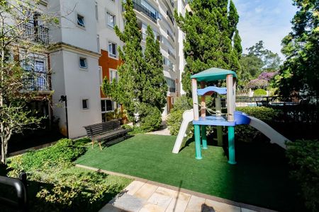 Apartamento à venda com 129m², 3 quartos e 3 vagas Apartamento à venda com 129m², 3 quartos e 3 vagasÁrea comum - Playground