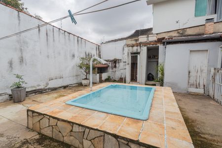Casa para alugar com 300m², 4 quartos e sem vaga Casa para alugar com 300m², 4 quartos e sem vagaÁrea da Piscina