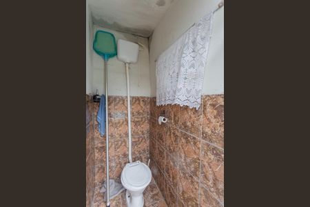 Casa para alugar com 300m², 4 quartos e sem vaga Casa para alugar com 300m², 4 quartos e sem vagaLavabo da Área da Piscina