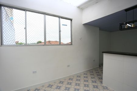 Casa para alugar com 55m², 3 quartos e 1 vaga Casa para alugar com 55m², 3 quartos e 1 vagaÁrea de Serviço