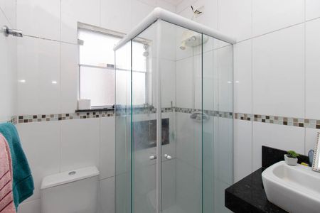 Casa à venda com 180m², 3 quartos e 3 vagasBanheiro da Suíte 3