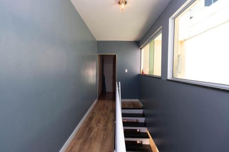 Casa à venda com 180m², 3 quartos e 3 vagasHall dos Quartos