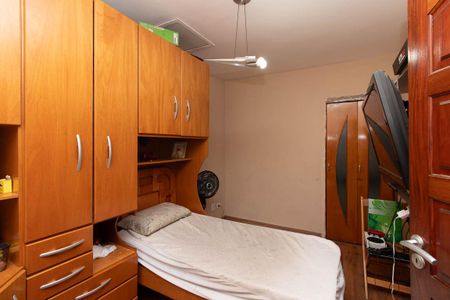 Casa à venda com 180m², 3 quartos e 3 vagasQuarto Suíte 2