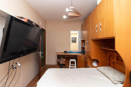 Casa à venda com 180m², 3 quartos e 3 vagasQuarto Suíte 2