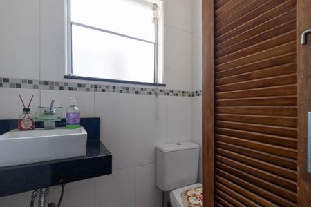 Casa à venda com 180m², 3 quartos e 3 vagasLavabo