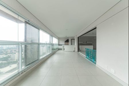 Varanda de apartamento para alugar com 3 quartos, 178m² em Jardim das Acacias, São Paulo