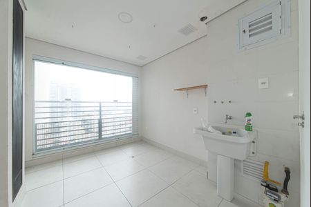 Área de Serviço de apartamento para alugar com 3 quartos, 178m² em Jardim das Acacias, São Paulo