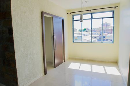 Apartamento à venda com 75m², 3 quartos e 1 vagaSala