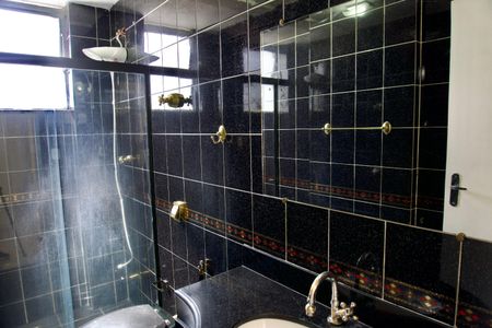 Apartamento à venda com 75m², 3 quartos e 1 vagaBanheiro 2