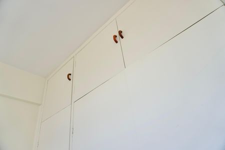 Apartamento à venda com 75m², 3 quartos e 1 vagaQuarto 3 - Detalhe Armário