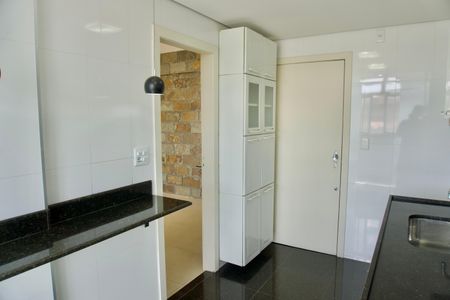 Apartamento à venda com 75m², 3 quartos e 1 vagaCozinha