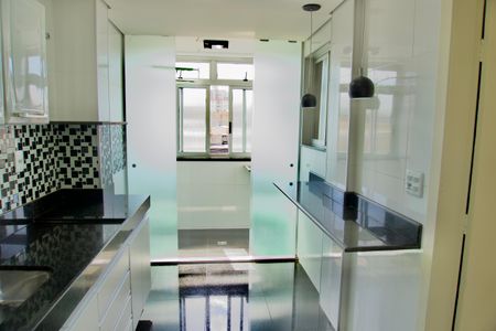 Apartamento à venda com 75m², 3 quartos e 1 vagaCozinha