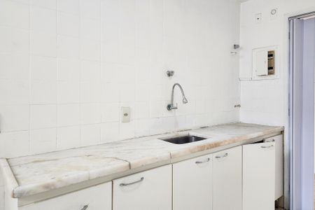 Apartamento à venda com 81m², 3 quartos e 1 vaga Apartamento à venda com 81m², 3 quartos e 1 vagaCozinha
