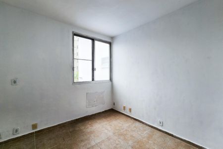 Apartamento à venda com 81m², 3 quartos e 1 vaga Apartamento à venda com 81m², 3 quartos e 1 vagaQuarto