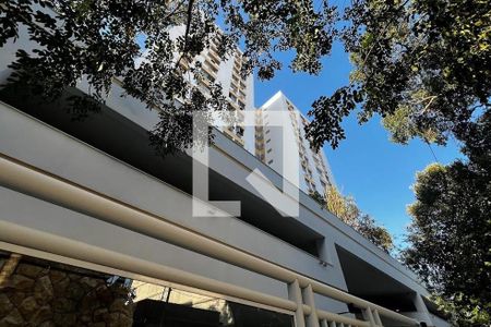 Apartamento à venda com 81m², 3 quartos e 1 vaga Apartamento à venda com 81m², 3 quartos e 1 vagaFachada do Condomínio