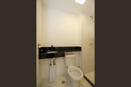 Apartamento à venda com 25m², 1 quarto e sem vaga Apartamento à venda com 25m², 1 quarto e sem vagaBanheiro da Suíte