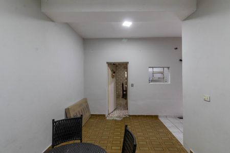 Casa para alugar com 200m², 3 quartos e 2 vagasQuarto de Serviço 