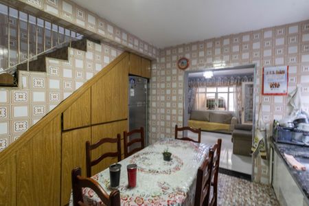 Casa para alugar com 200m², 3 quartos e 2 vagasCozinha