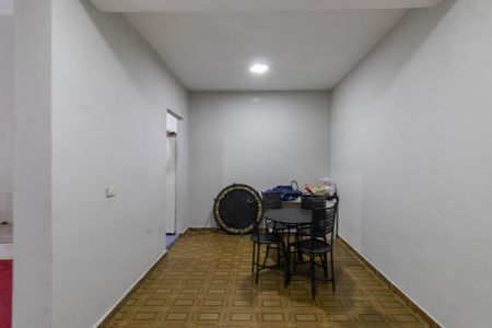 Casa para alugar com 200m², 3 quartos e 2 vagasQuarto de Serviço 