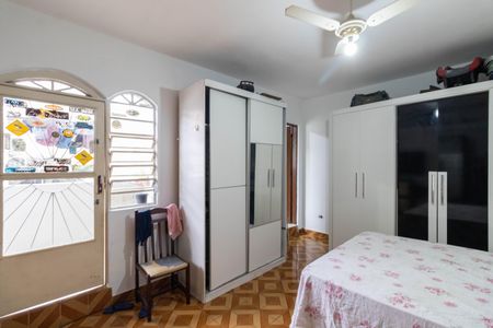 Casa para alugar com 200m², 3 quartos e 2 vagasSuíte 1