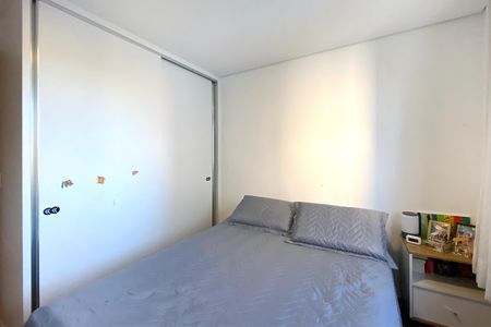Apartamento à venda com 82m², 3 quartos e 2 vagas Apartamento à venda com 82m², 3 quartos e 2 vagasQuarto 2