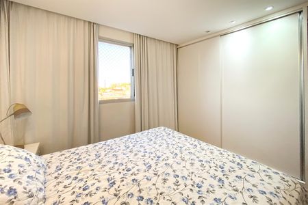 Apartamento à venda com 82m², 3 quartos e 2 vagas Apartamento à venda com 82m², 3 quartos e 2 vagasSuite 1