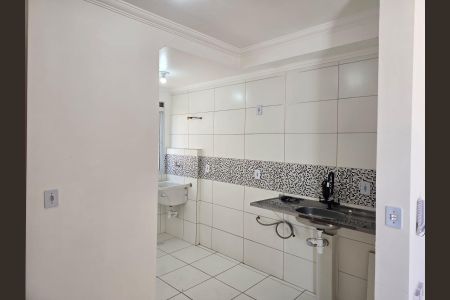 Apartamento para alugar com 42m², 2 quartos e sem vagaCozinha e Área de Serviço