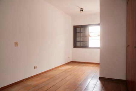 Casa de condomínio para alugar com 190m², 4 quartos e 3 vagasSuíte 2