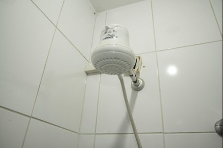 Casa de condomínio para alugar com 190m², 4 quartos e 3 vagasBanheiro de Serviço