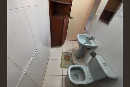 Apartamento para alugar com 65m², 2 quartos e 1 vaga Apartamento para alugar com 65m², 2 quartos e 1 vagaBanheiro Social