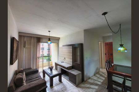 Sala de apartamento para alugar com 2 quartos, 65m² em Pechincha, Rio de Janeiro