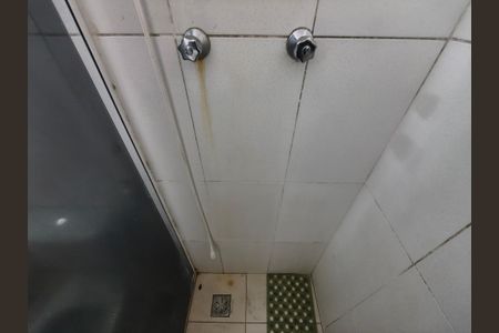 Apartamento para alugar com 65m², 2 quartos e 1 vaga Apartamento para alugar com 65m², 2 quartos e 1 vagaBanheiro Social