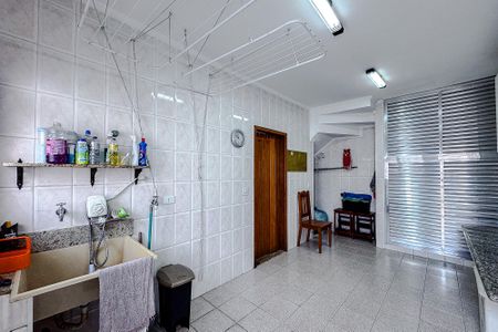 Casa à venda com 255m², 3 quartos e 3 vagasÁrea de Serviço