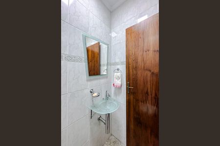 Casa à venda com 255m², 3 quartos e 3 vagasLavabo