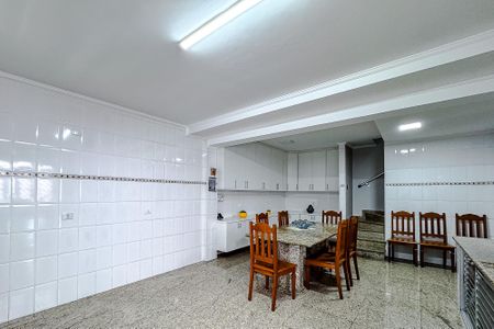 Casa à venda com 255m², 3 quartos e 3 vagasCozinha