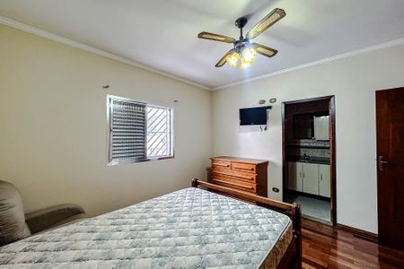 Casa à venda com 255m², 3 quartos e 3 vagasQuarto 1 - Suíte