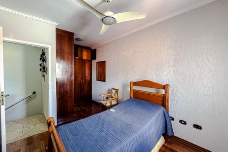 Casa à venda com 255m², 3 quartos e 3 vagasQuarto 2