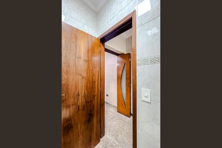 Casa à venda com 255m², 3 quartos e 3 vagasLavabo