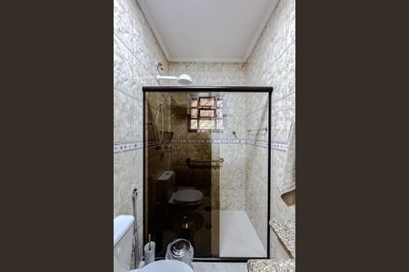 Casa à venda com 255m², 3 quartos e 3 vagasBanheiro da Suíte