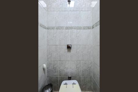 Casa à venda com 255m², 3 quartos e 3 vagasLavabo