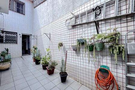 Casa à venda com 255m², 3 quartos e 3 vagasÁrea externa