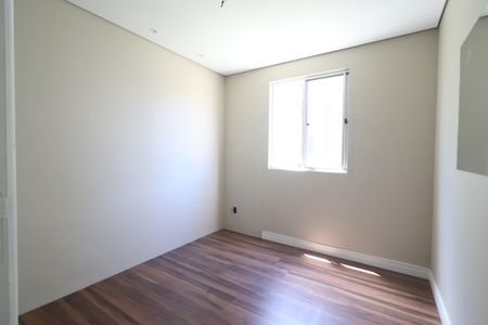 Apartamento à venda com 50m², 2 quartos e 1 vagaQuarto 02