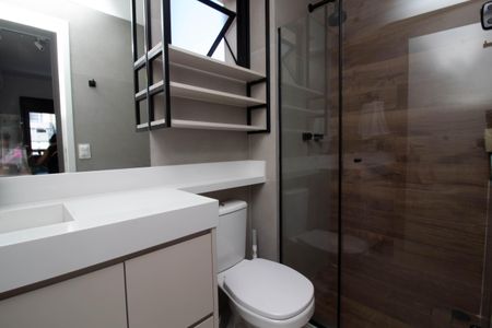 Apartamento à venda com 79m², 2 quartos e 1 vagaBanheiro da Suíte 1