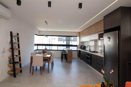 Apartamento à venda com 79m², 2 quartos e 1 vagaSala/Cozinha
