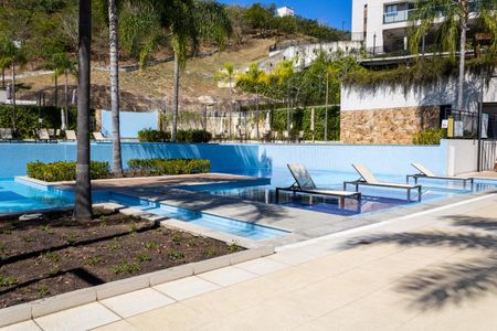 Apartamento para alugar com 58m², 2 quartos e 2 vagasÁrea comum - Piscina