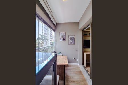 Apartamento para alugar com 34m², 1 quarto e sem vagaVaranda