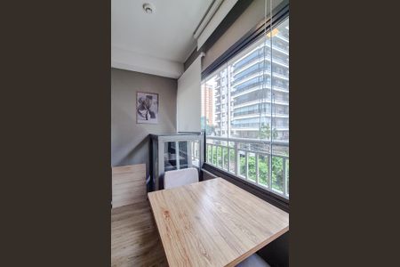 Apartamento para alugar com 34m², 1 quarto e sem vagaVaranda